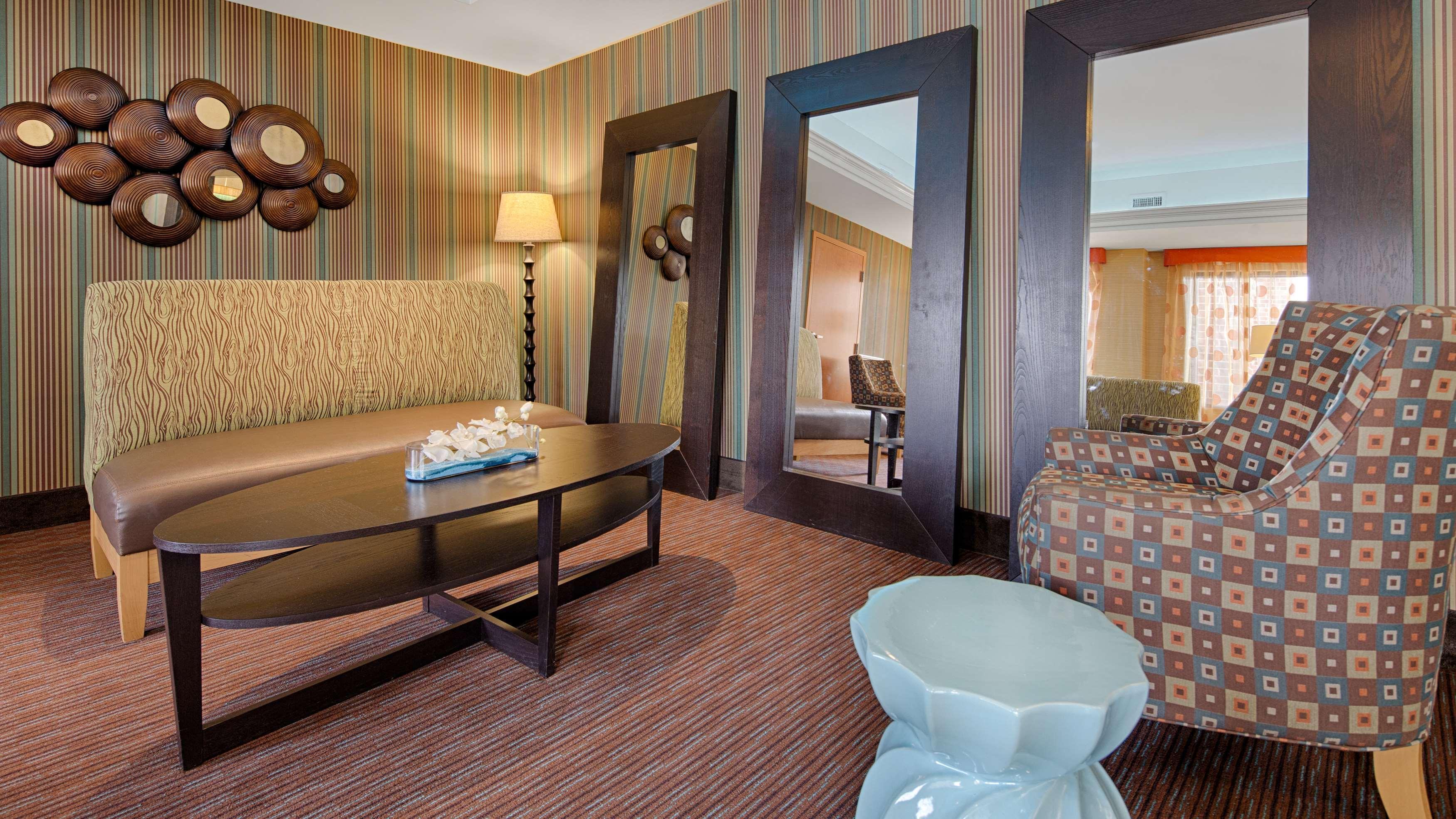 Best Western Plus Glen Allen Inn Extérieur photo